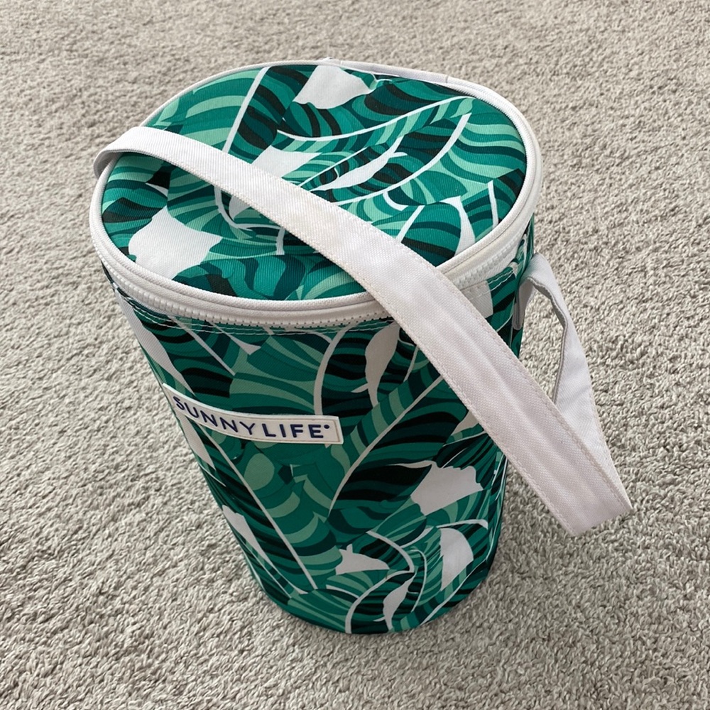 Sunny Life cooler bag